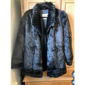 Elam | Vintage Pristine Condition Genuine Rabbit Fur Black Luxury Coat | Medium